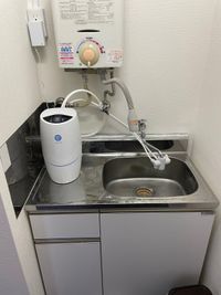 浄水器 - &Pure 施術ルーム付きエステルームの設備の写真