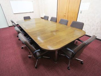 名古屋会議室 日本陶磁器センター 第二会議室の室内の写真