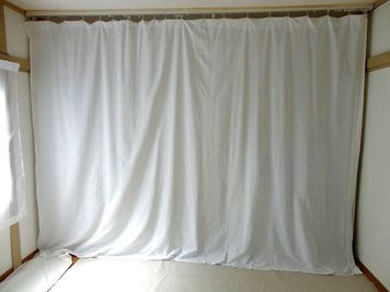 背景布　3ｍ×2ｍ
カラー：ホワイト - サンライズ企画　向山スタジオ 個室レンタルスタジオの設備の写真
