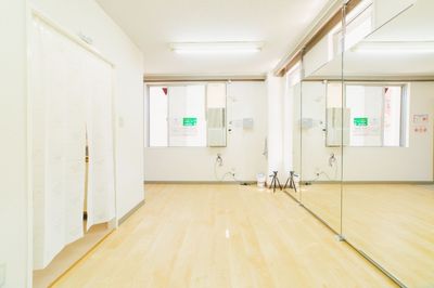 名古屋レンタルスタジオ Povit 【名古屋駅3分】ダンスができるレンタルスタジオ！当日予約も可能！の室内の写真