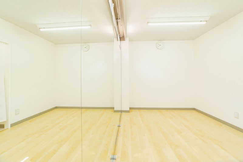 【名古屋駅3分】ダンスができるレンタルスタジオ！当日予約も可能！ - 名古屋レンタルスタジオ Povit