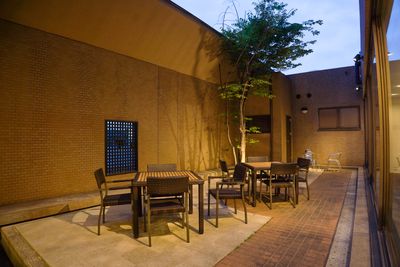 terrace lounge(屋外スペース)喫煙スペース完備 - H.B.P HOTEL ”開放感抜群" ホテルジムレッスンスタジオの設備の写真