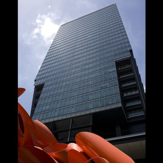 CocoDesk [AY-01] - CocoDesk [AY-01] 大手町　東京サンケイビル B1F　B2⇔1Fエレベーター横　１番ブース