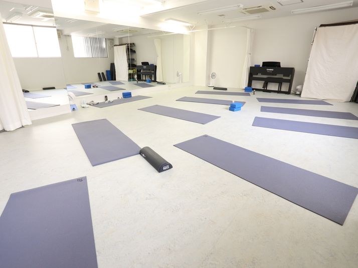 レンタルスタジオ - RE:STUDIO body&life