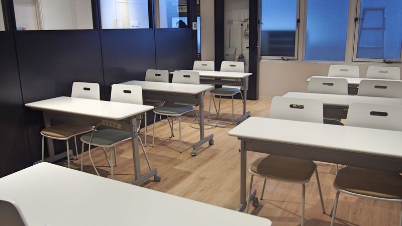 大会議室（〜8名） - fabbit八王子 