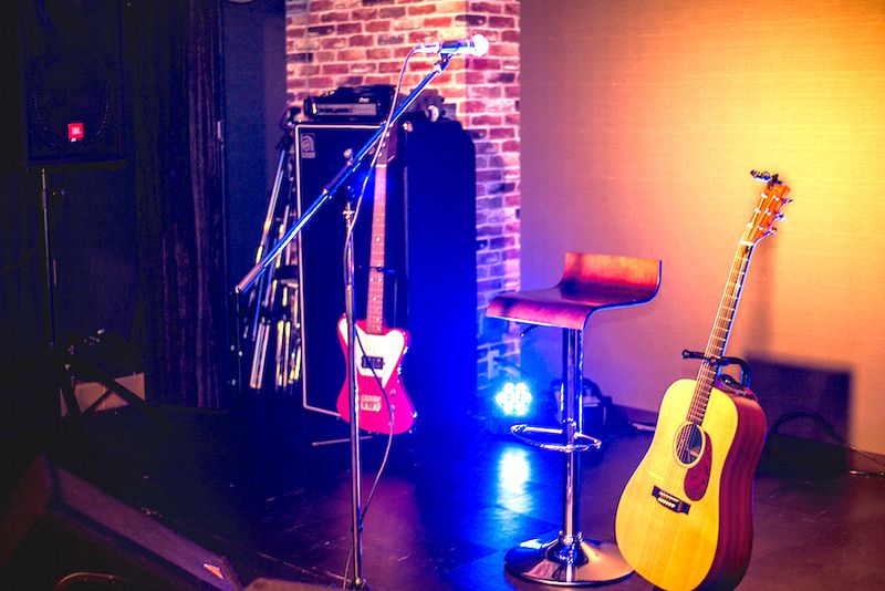 貸切レンタルホール - 池袋ライブホール ホットアイズ