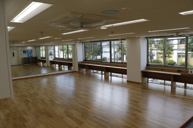 【平日】2階 キッチン付きレンタルスペース 94m2 - 緑法人会館 レンタルスペース