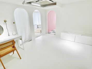 YUKOPARIS studios 堺筋本町　フォトスタジオ / レンタルスペースの室内の写真