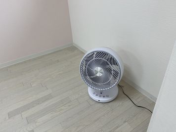 サーキュレーター - みゅーず音楽スタジオ グランドピアノ設置・広々多目的スペースの設備の写真