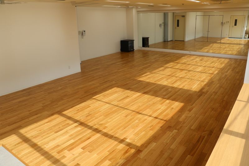 【土・日・祝日　予約用】3階 レンタルスペース 79ｍ2 - 緑法人会館 レンタルスペース