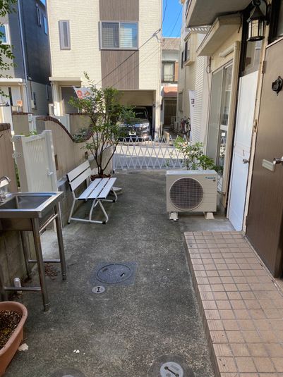 ルイスのお家カフェ☕️一階カフェスペース＆二階10畳和室 - ルイスのお家カフェ☕️レンタルスペース✨