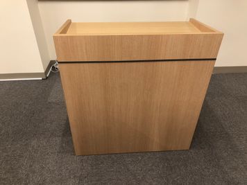 常設★演台　 - 銀座ユニーク貸会議室7丁目店 N201の設備の写真