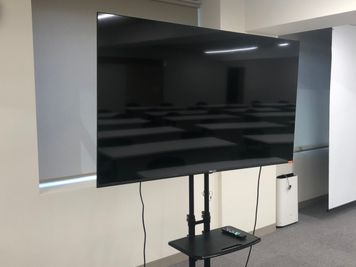 常設★テレビモニター（65インチ） - 銀座ユニーク貸会議室7丁目店 N201の設備の写真
