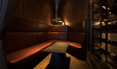 Bar Brown TOKYO 恵比寿、店高Bar レンタルスペースの室内の写真