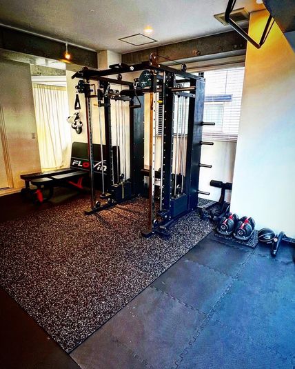 Emotionトレーニングスペース - パーソナルトレーニングスペース