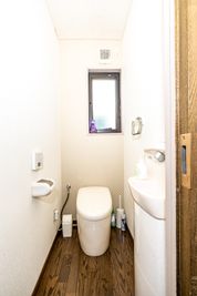 自動開閉トイレ
自動水栓 - 葵禅カフェ＆バー 最上階の和風広々空間401の室内の写真