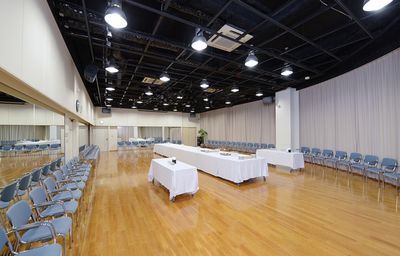 名古屋会議室 imy会議室 9階 中会議室の室内の写真