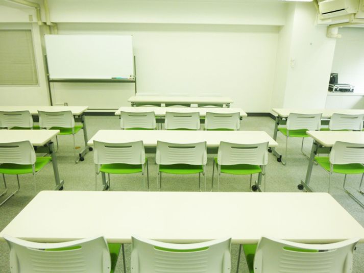 第1会議室（7階） - 大阪会議室 若杉大阪駅前ビル店