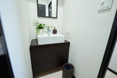 洗面台 - オフィスネスト麻布十番 206号室の設備の写真
