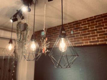 JK Room 日本橋 ローテーブル おうちデート💕パーティー🎉映画鑑賞📺ミシン追加🧵の室内の写真