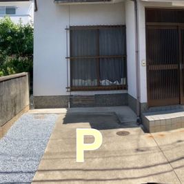 駐車スペースです。 - CONCATENATE京都 山科西野のワーキングスペース／お仕事、勉強、打ち合わせ等に♪の設備の写真