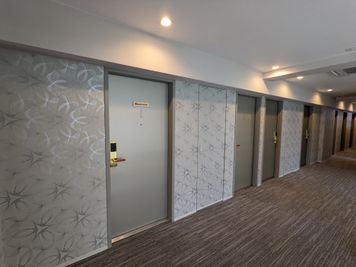 マッスルーム心斎橋 マッスルーム心斎橋204号室の入口の写真