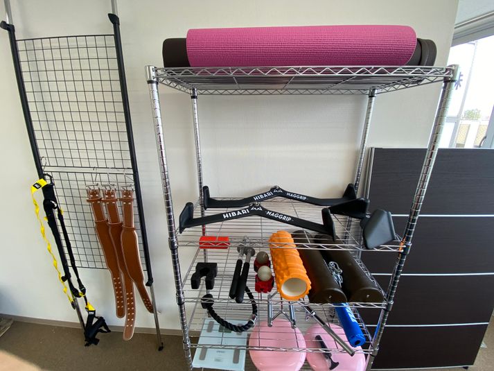 開放的な空間とパーソナルにおすすめの豊富な器具のレンタルジム - 目白店