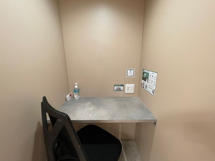 No.1 - RemoteworkBOX TKP新橋店