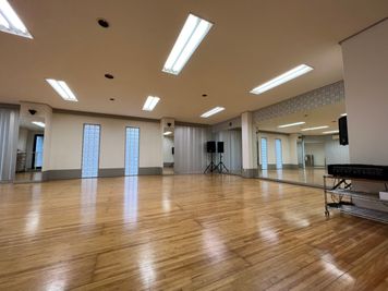 池袋周辺！多人数のダンス、演劇、レッスン、ワークショップにおすすめ！ - パフォーマンス プラス ピエロ Studio