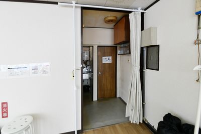 レンタルスタジオ HIKARI 上野 ダンス、ヨガ、演劇、撮影スタジオ、上野の室内の写真