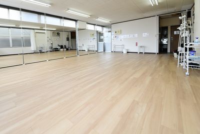 レンタルスタジオ HIKARI 上野 ダンス、ヨガ、演劇、撮影スタジオ、上野の室内の写真