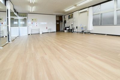 レンタルスタジオ HIKARI 上野 ダンス、ヨガ、演劇、撮影スタジオ、上野の室内の写真