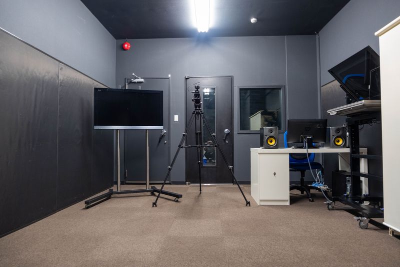 【大阪】 studio V.V. （スタジオ　ヴィヴィ） - レンタル撮影・配信スタジオStudioV.V.大阪店