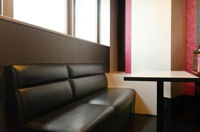 カラオケビッグエコー　五反田東口駅前店 《1名用》テレワークルーム【禁煙】の室内の写真