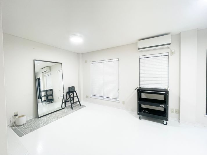 レンタルスタジオINB 撮影スタジオ／フリースペースの室内の写真