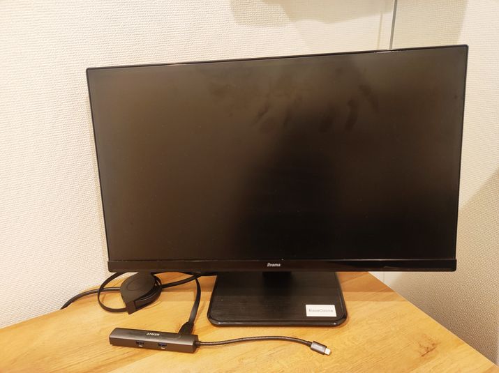 モニター・鍵付完全個室【２A】 - レンタル・コワーキングスペース【ベース大曽根】