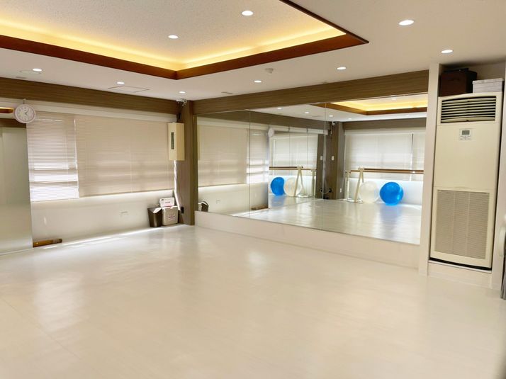 バレエスタジオ・ダンススタジオ - 世良バレエスタジオ