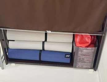 ヨガマット・ピラティスボール×７ - 世良バレエスタジオ バレエスタジオ・ダンススタジオの設備の写真