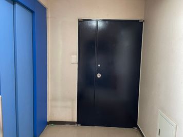 世良バレエスタジオ バレエスタジオ・ダンススタジオの入口の写真