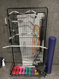 アタッチメント類
カラーダンベル0.5kg〜3kg - Fitnear gym つくば店 レンタルトレーニングルームBの室内の写真