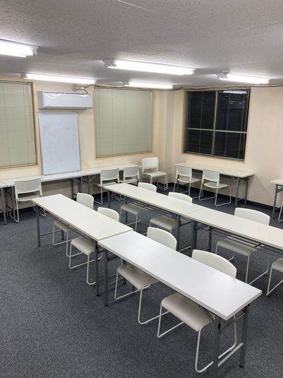 JR相模原駅徒歩4分！ひろびろ空間！個人でもビジネスでも！ - 社会学習塾いろは