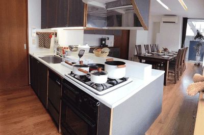 7階：キッチン
ご自由にご利用いただけます♪ - アキバホームスタジオ キッチン付き撮影レンタルスペースの室内の写真