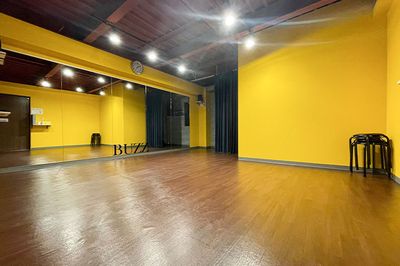 大宮 レンタルスタジオ　STUDIO BUZZ  1階スタジオの室内の写真