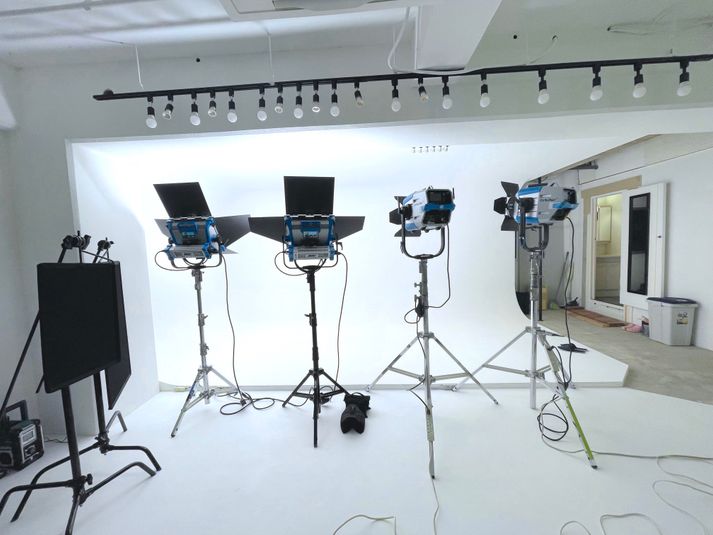 奥神楽坂にある小さな白ホリスタジオ - 撮影スタジオPico神楽坂