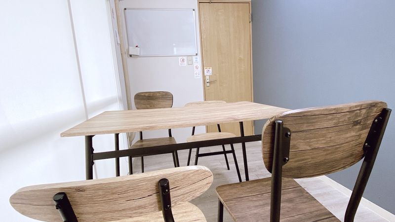 D室 - ブルー［〜4名］ - Colormell（カラメル）町田東口店