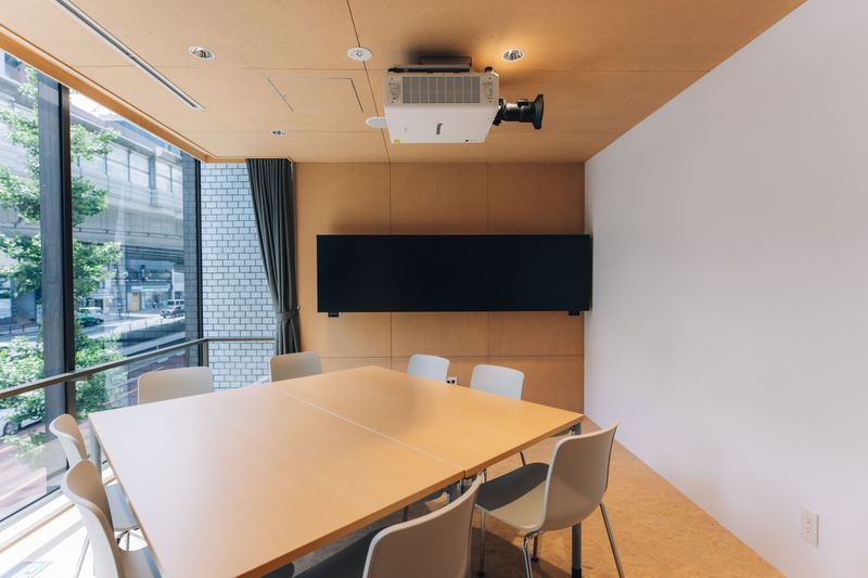 六本木駅から徒歩1分★緑あふれるコワーキングスペース★会議室予約 - Kant. WORK LOUNGE