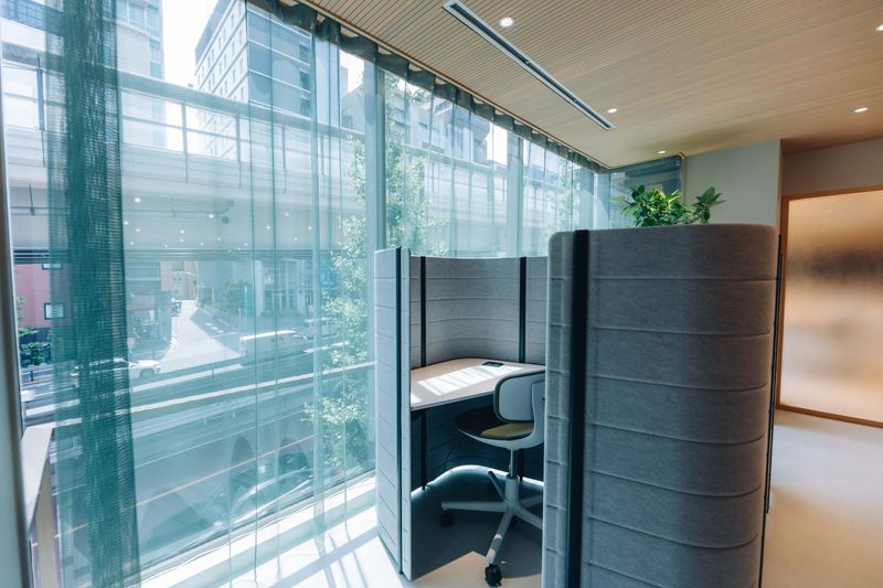 六本木駅徒歩1分★緑あふれるワークラウンジ★ドロップイン利用 - Kant. WORK LOUNGE