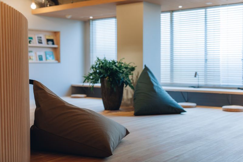 六本木駅徒歩1分★緑あふれるワークラウンジ★ドロップイン利用 - Kant. WORK LOUNGE