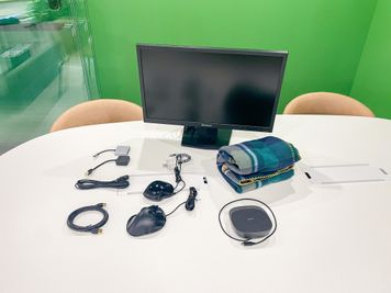 【無料貸出】モニター - Colony#15高田馬場 【2名部屋】個室ドロップイン №5の設備の写真