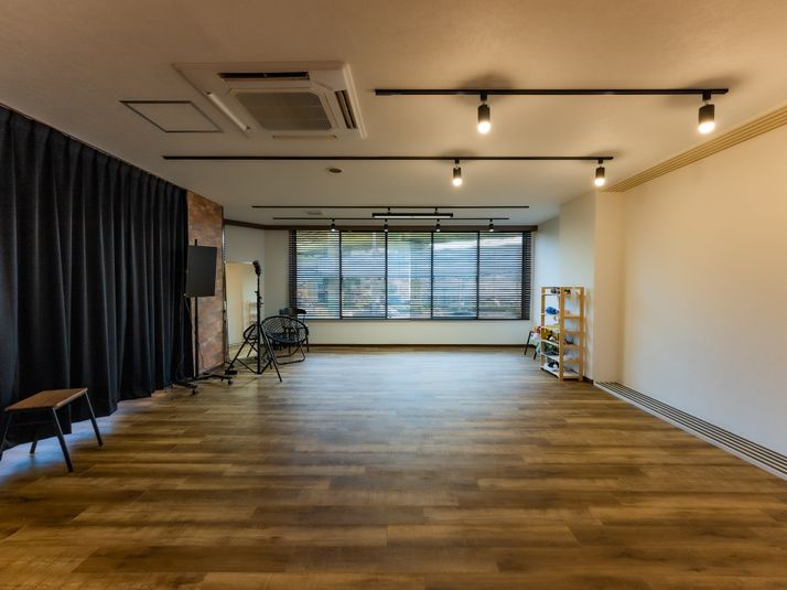 写真・動画撮影におススメ！レンタルスタジオ・ダンス動画の撮影 - TAKUX Co.｜SELPY｜映像制作・レンタルスタジオ